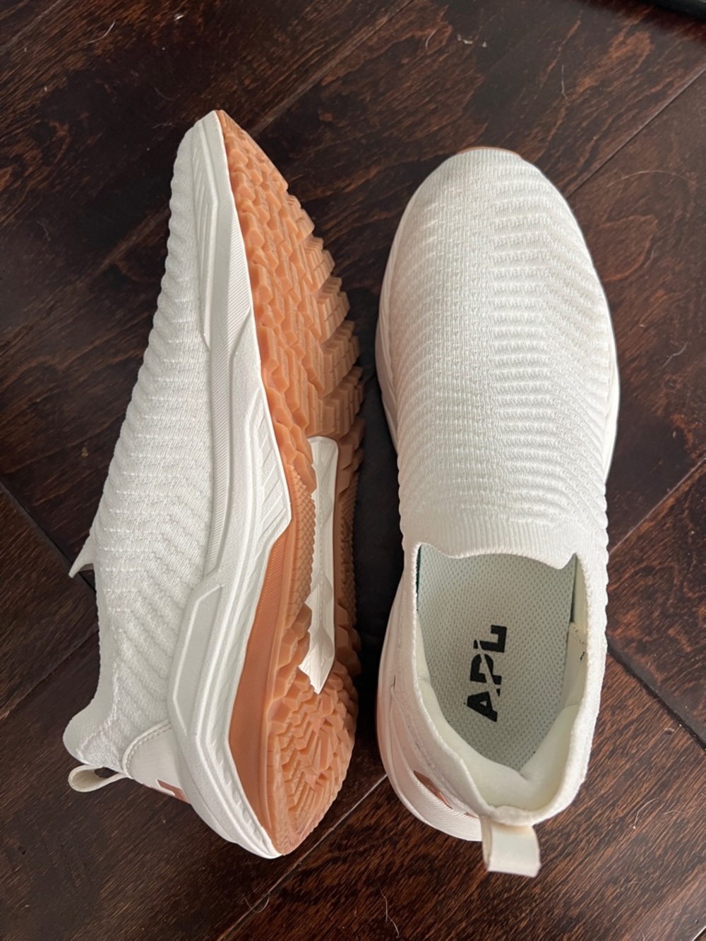 APL Women's Slip-On Knit Trainer in White and Tan Rubber Sole